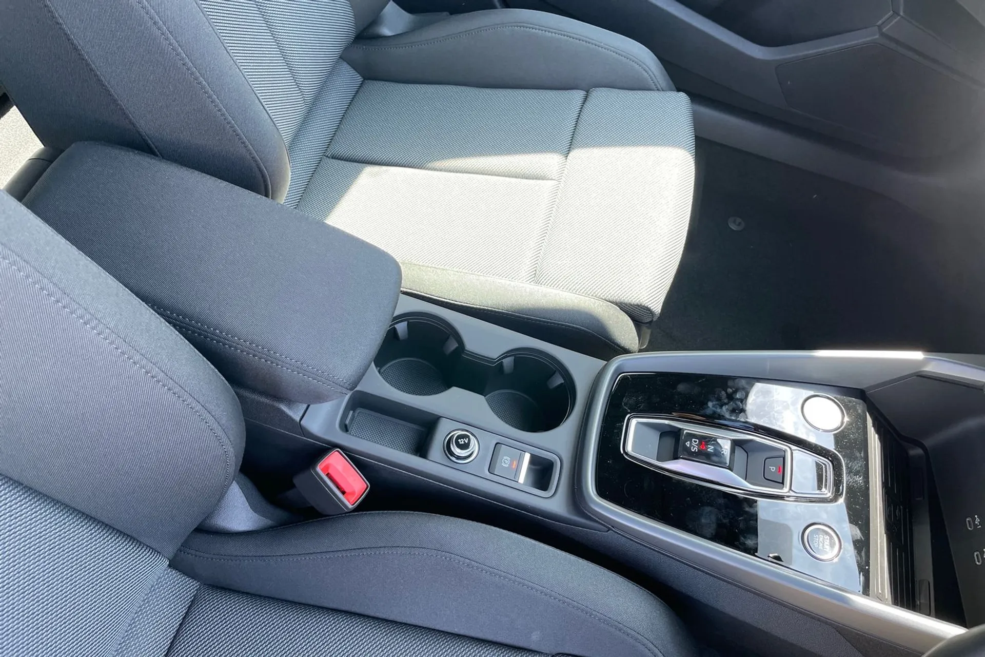 Audi A3 thumbnail image number 40