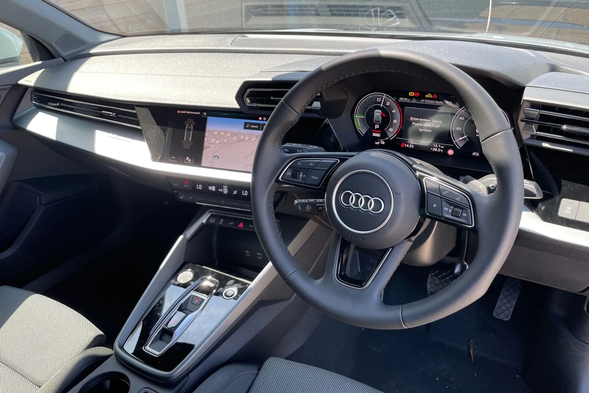 Audi A3 thumbnail image number 25