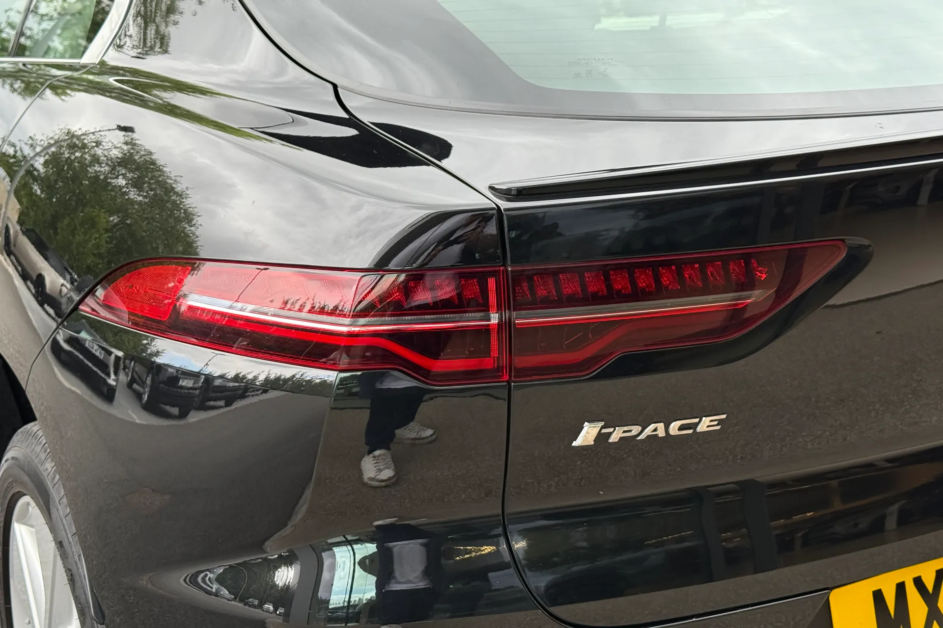 Jaguar I-PACE thumbnail image number 59