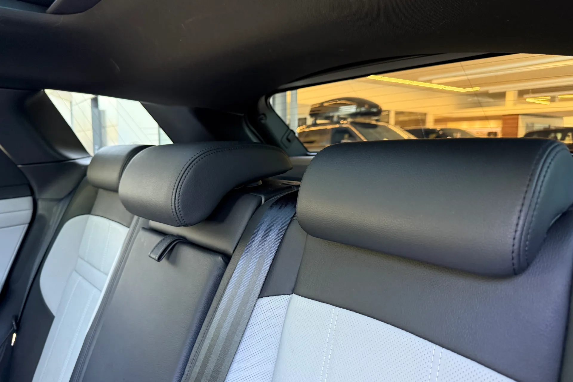 LAND ROVER RANGE ROVER EVOQUE thumbnail image number 49