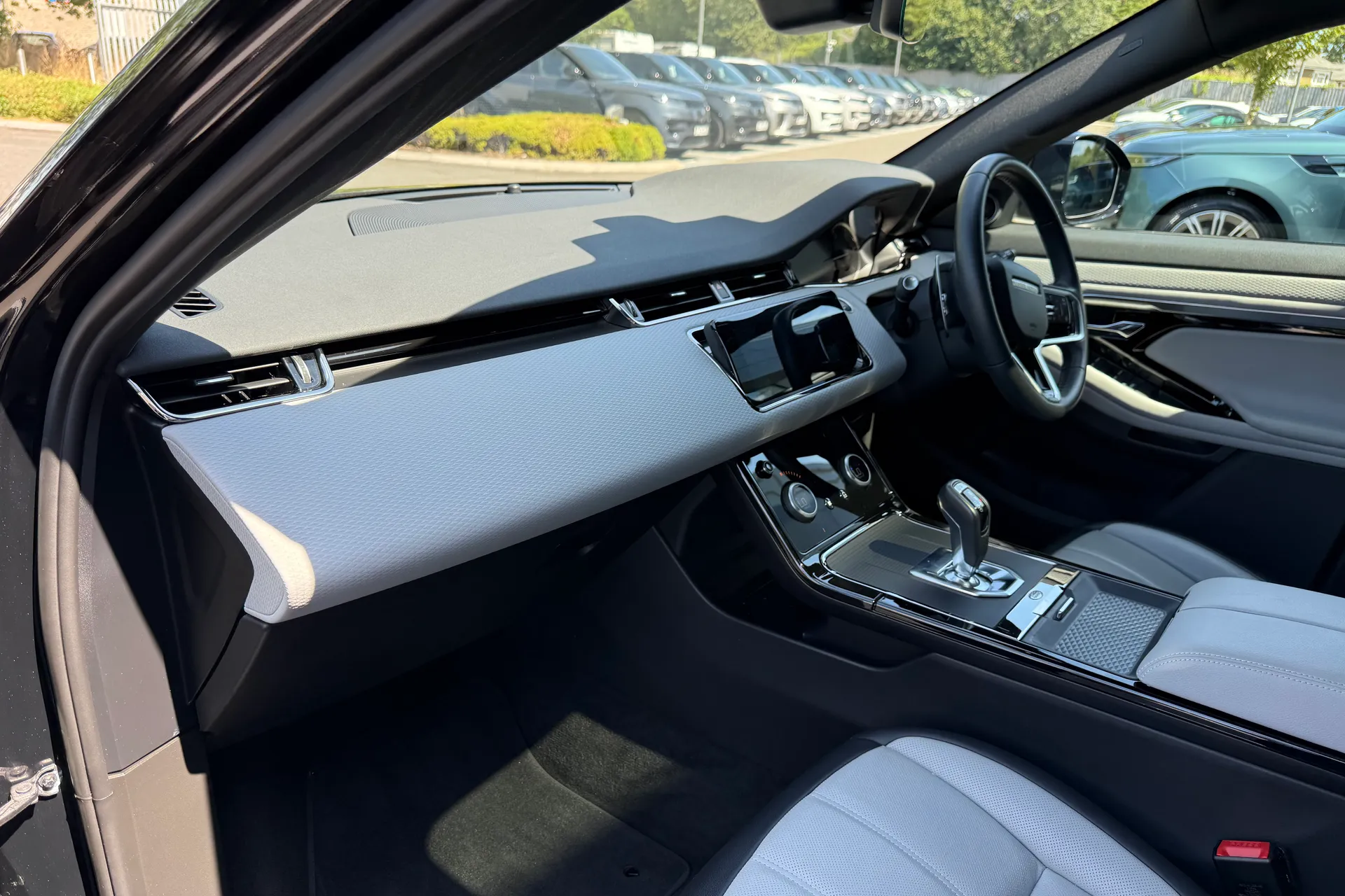 LAND ROVER RANGE ROVER EVOQUE thumbnail image number 47