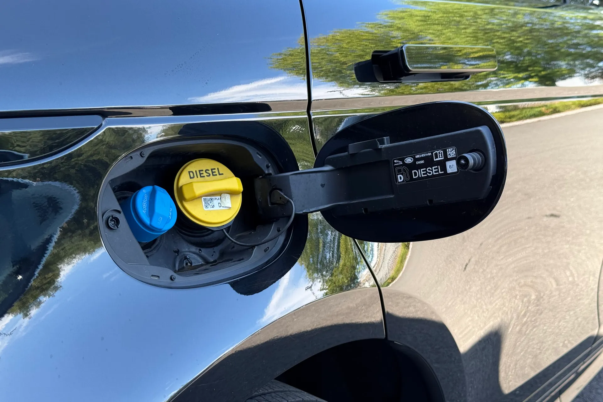 LAND ROVER RANGE ROVER EVOQUE thumbnail image number 44