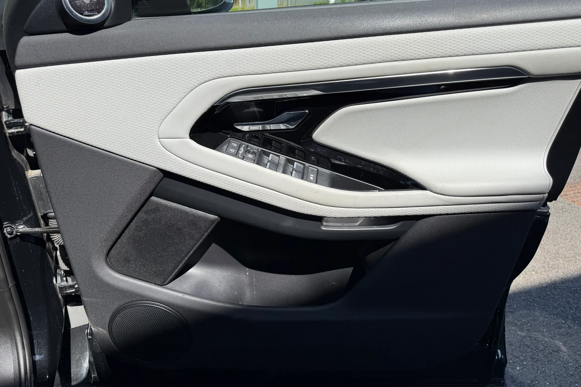 LAND ROVER RANGE ROVER EVOQUE thumbnail image number 50