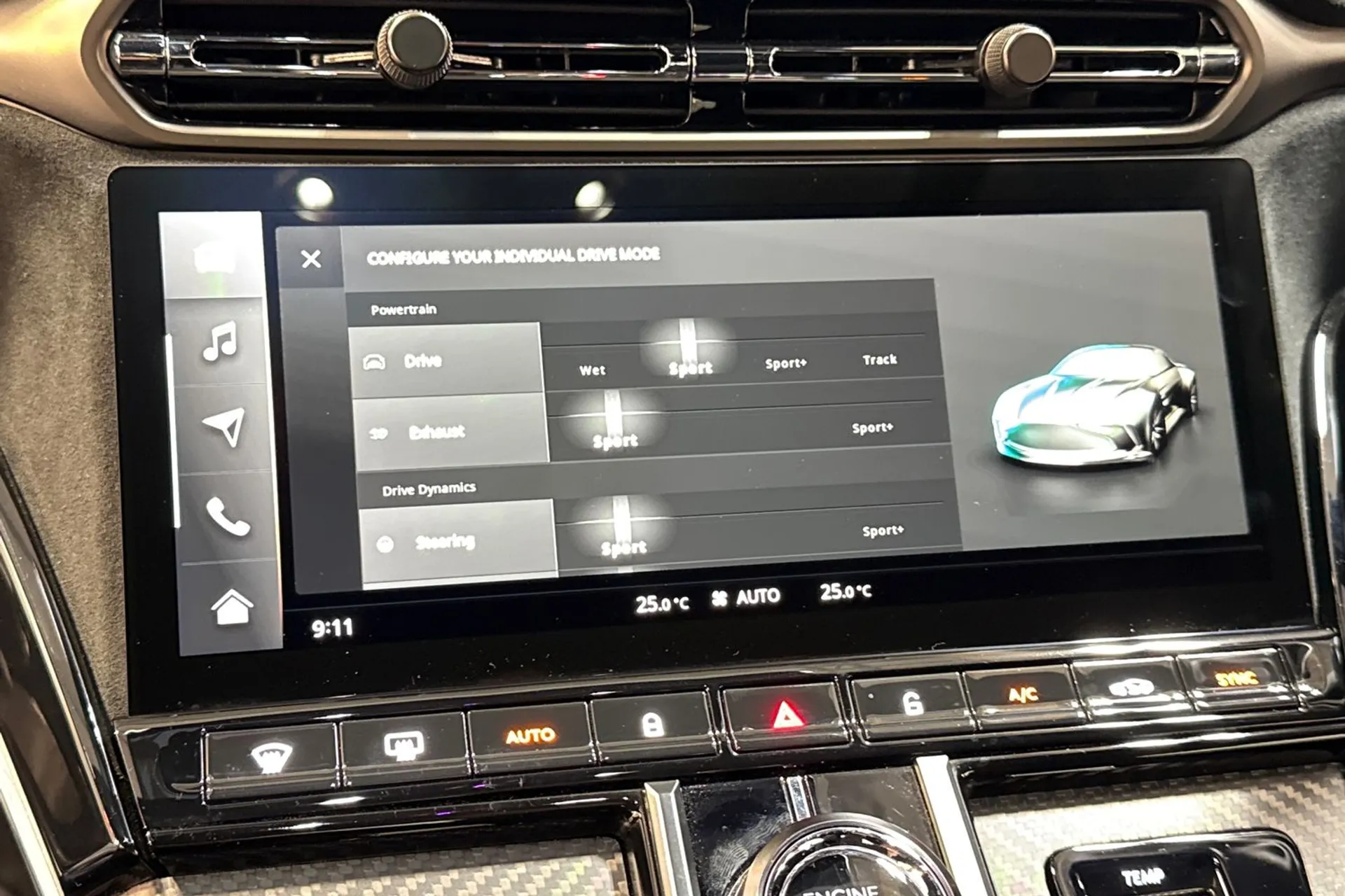 Aston Martin Vantage thumbnail image number 61