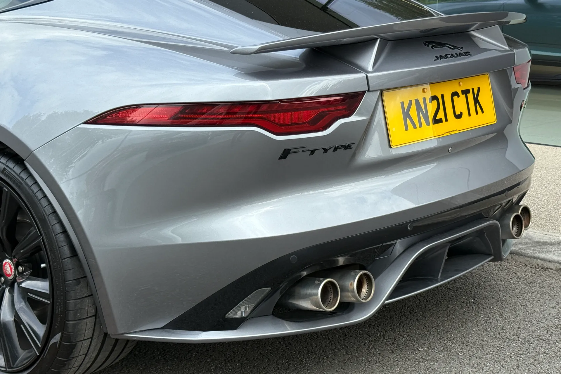 Jaguar F-TYPE thumbnail image number 9