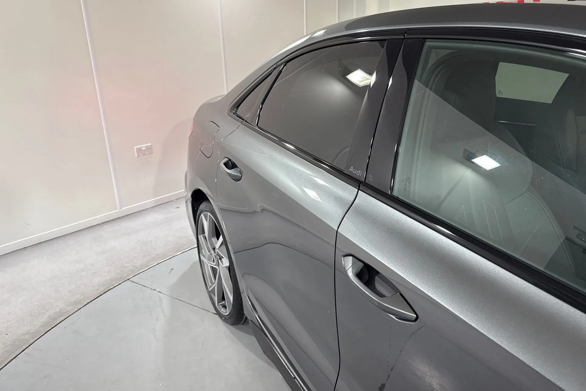 Audi A3 thumbnail image number 13