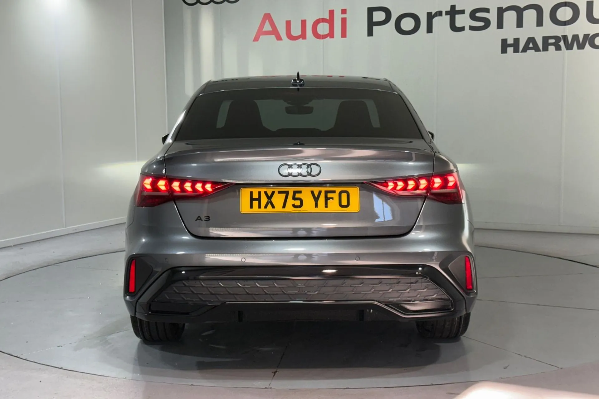 Audi A3 thumbnail image number 8
