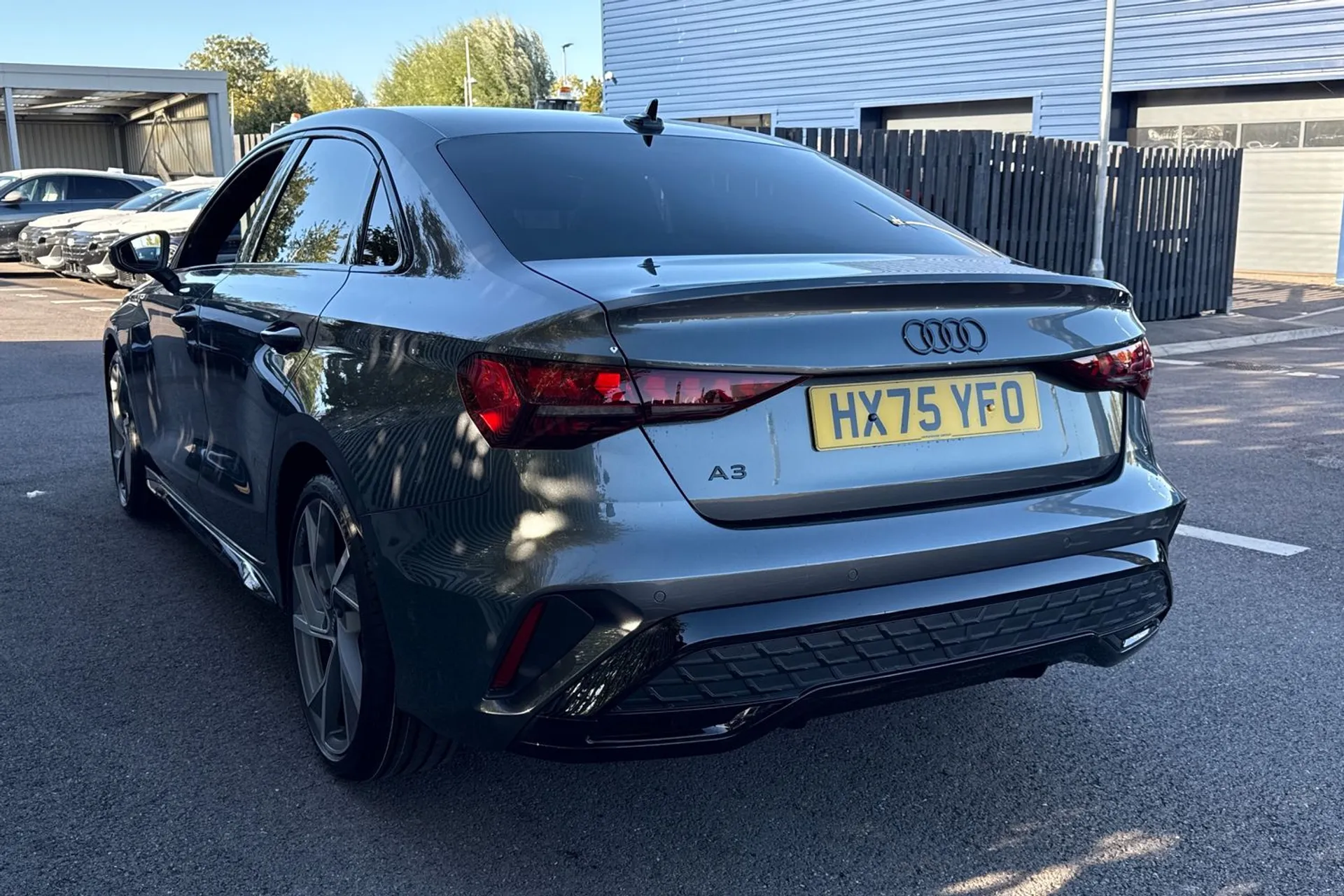 Audi A3 thumbnail image number 16