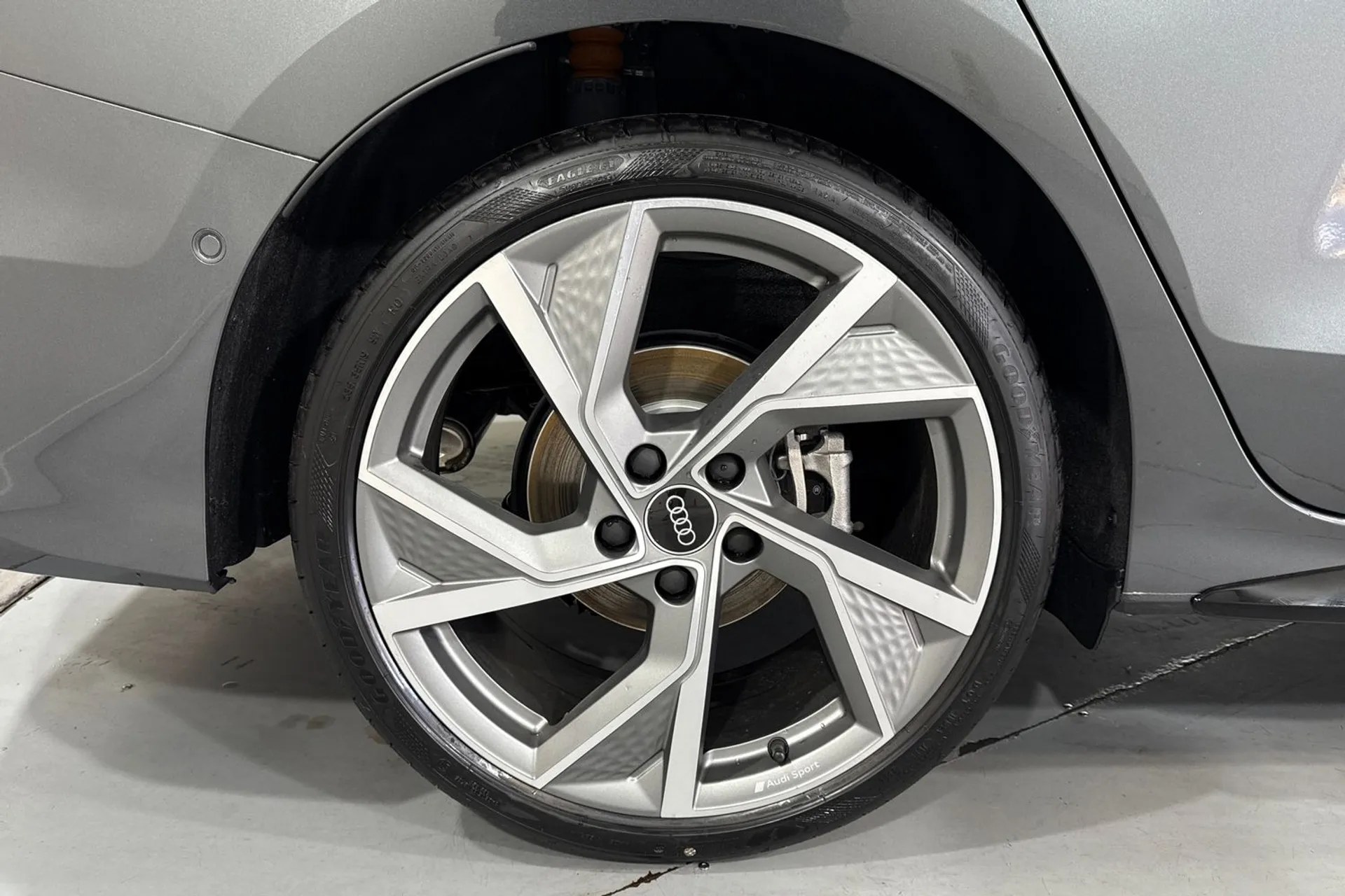 Audi A3 thumbnail image number 12