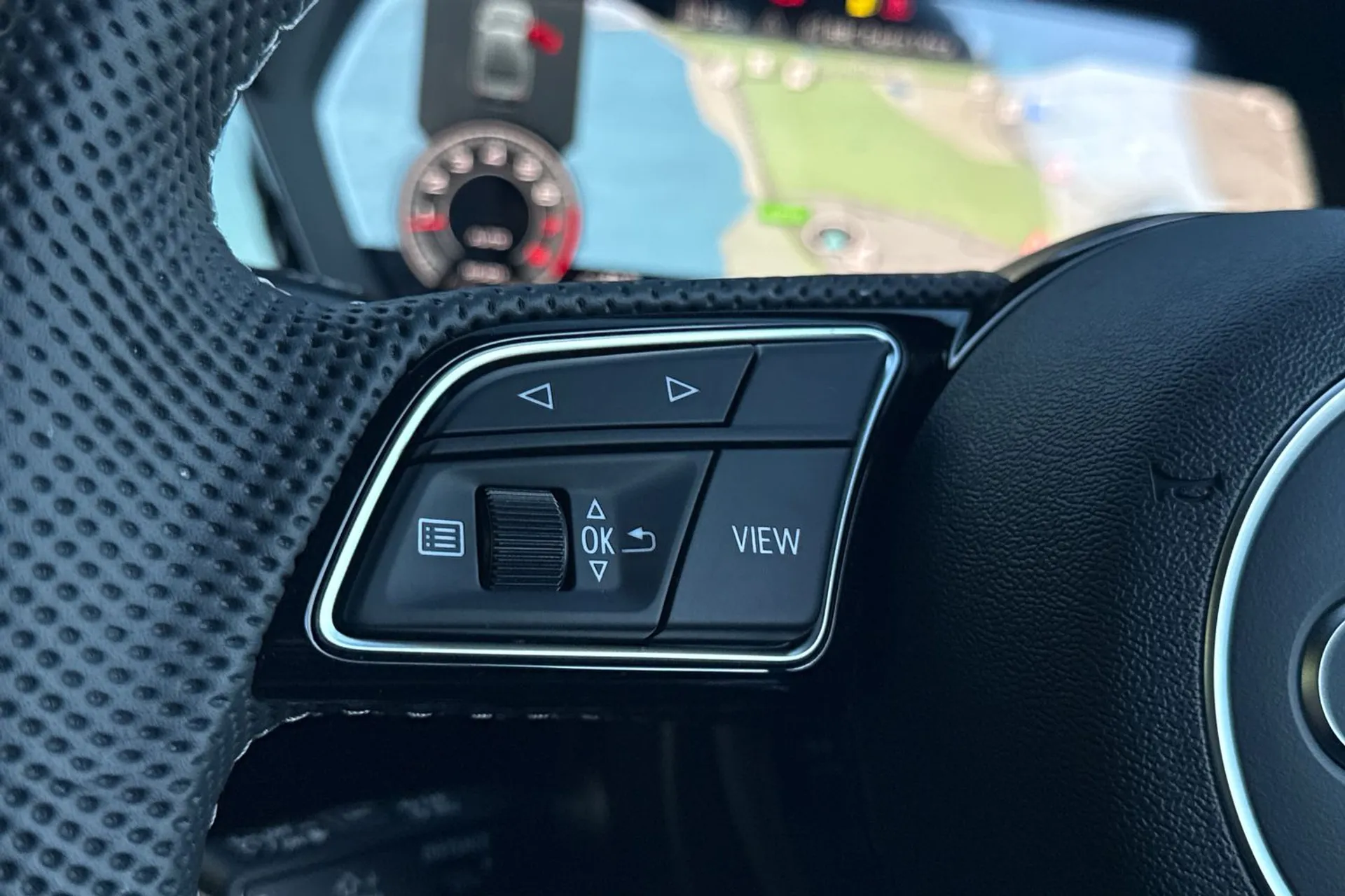 Audi A3 thumbnail image number 41