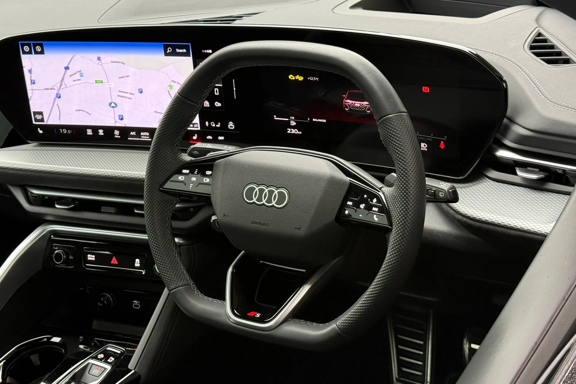 Audi Q5 thumbnail image number 36