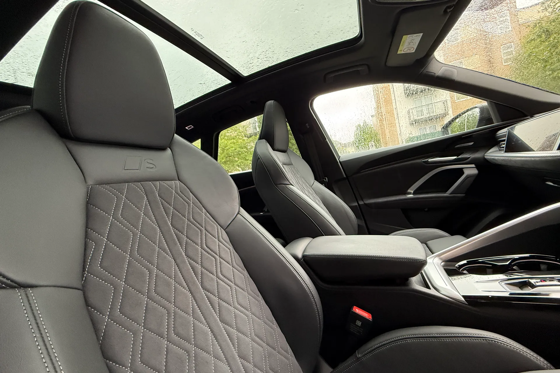 Audi Q5 thumbnail image number 35