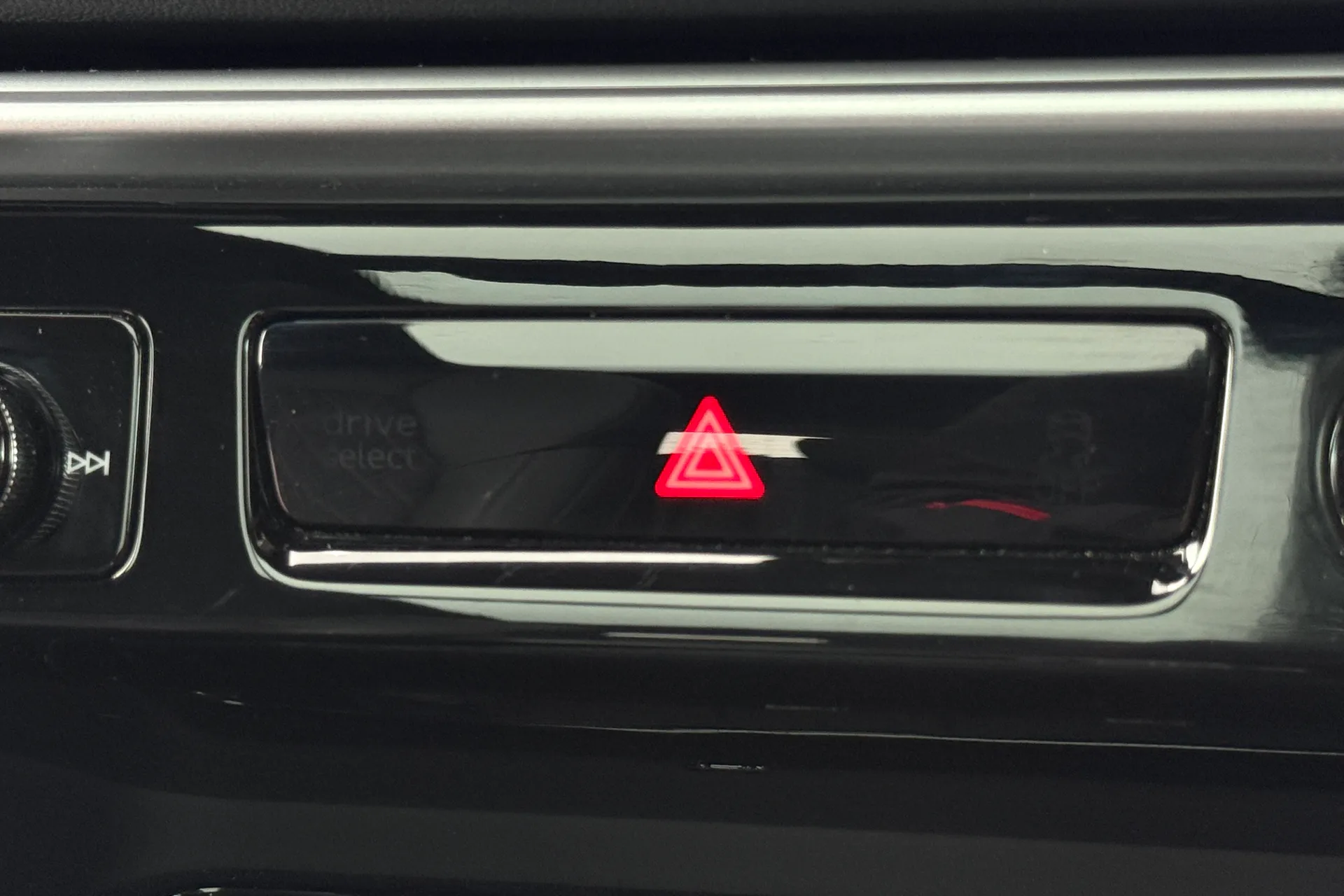 Audi Q5 thumbnail image number 30