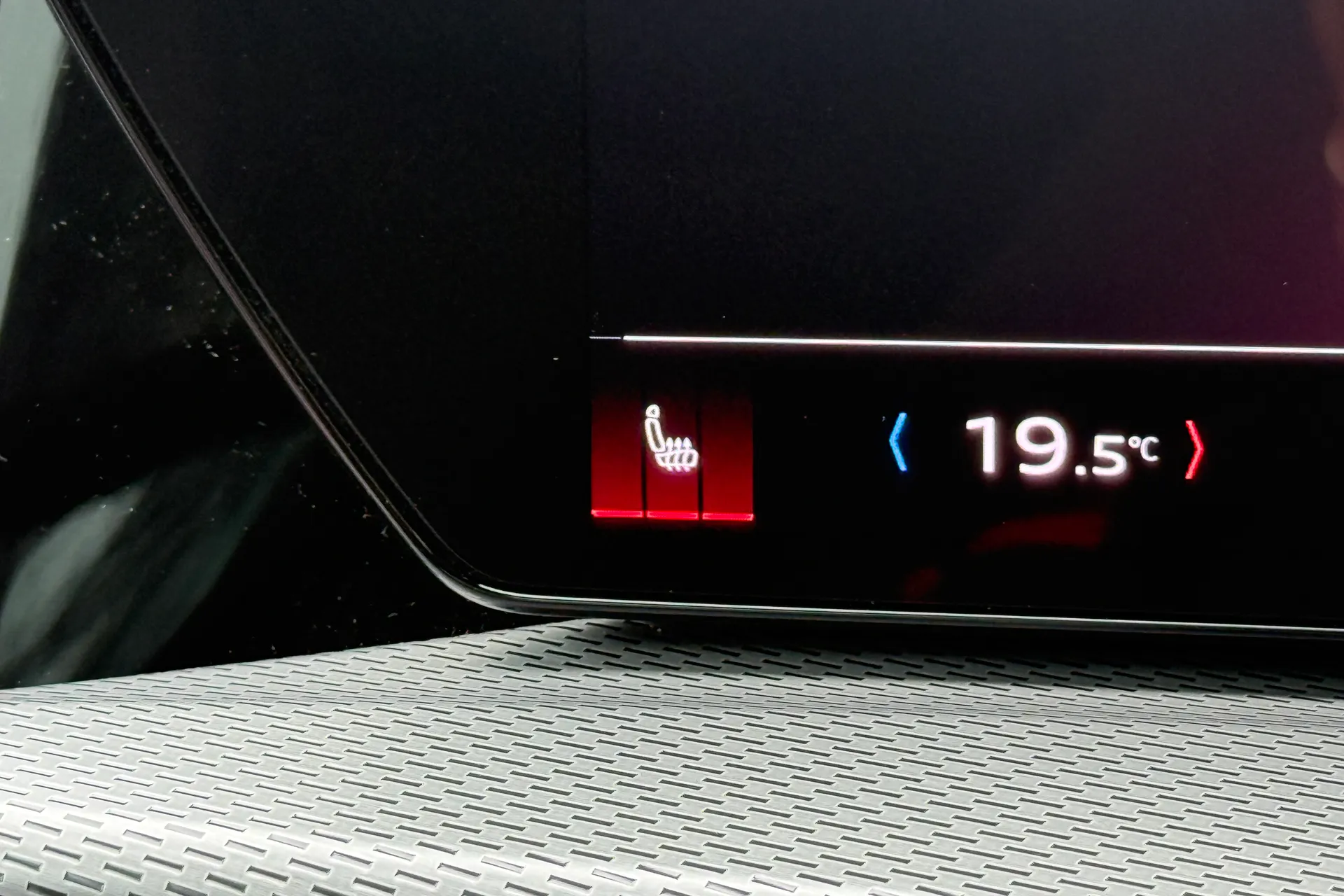 Audi Q5 thumbnail image number 8