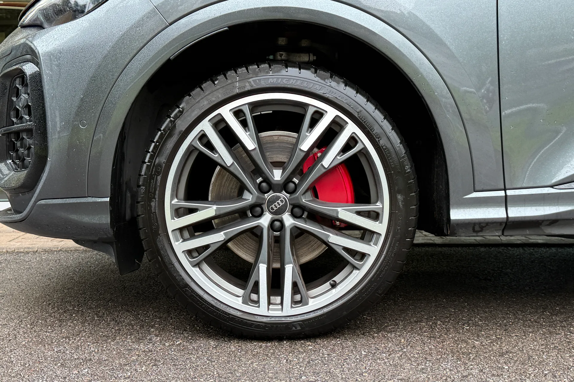 Audi Q5 thumbnail image number 15