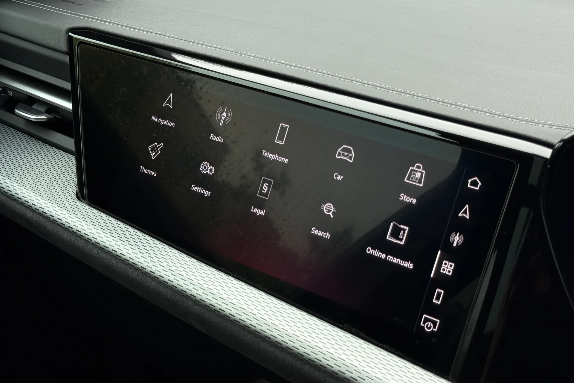 Audi Q5 thumbnail image number 26