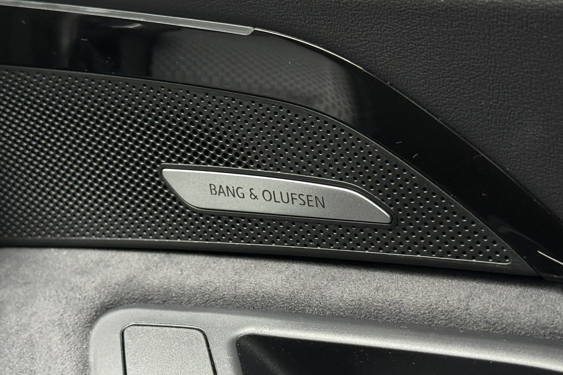 Audi Q5 thumbnail image number 11