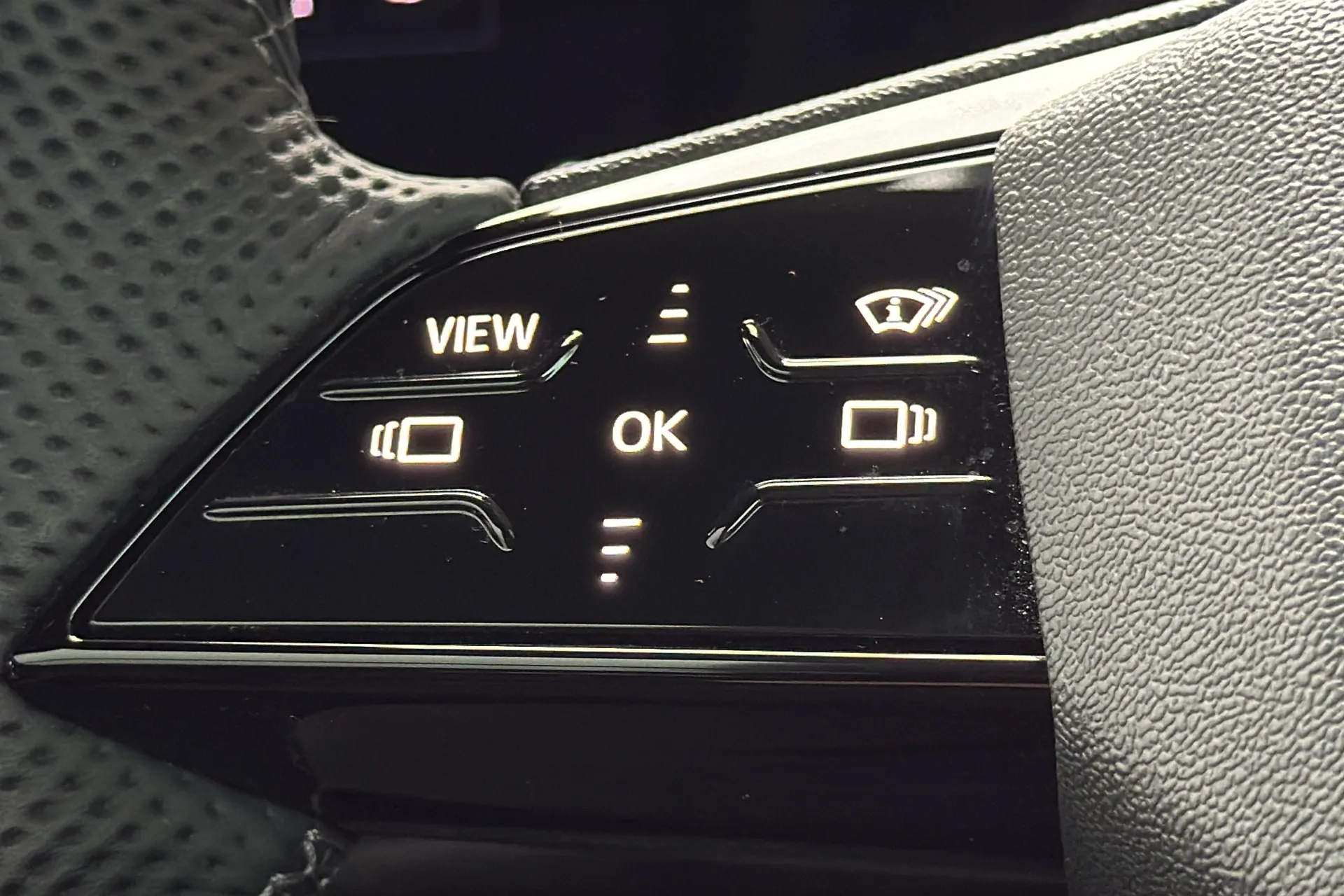 Audi Q5 thumbnail image number 18