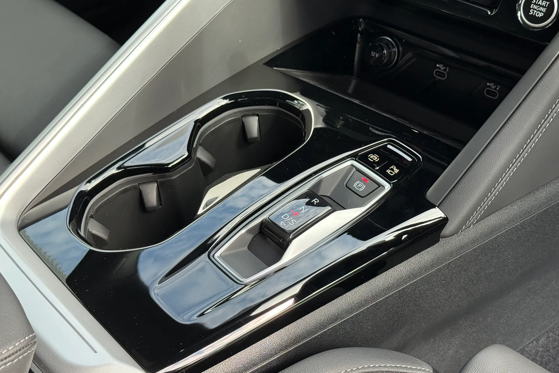 Audi Q5 thumbnail image number 20