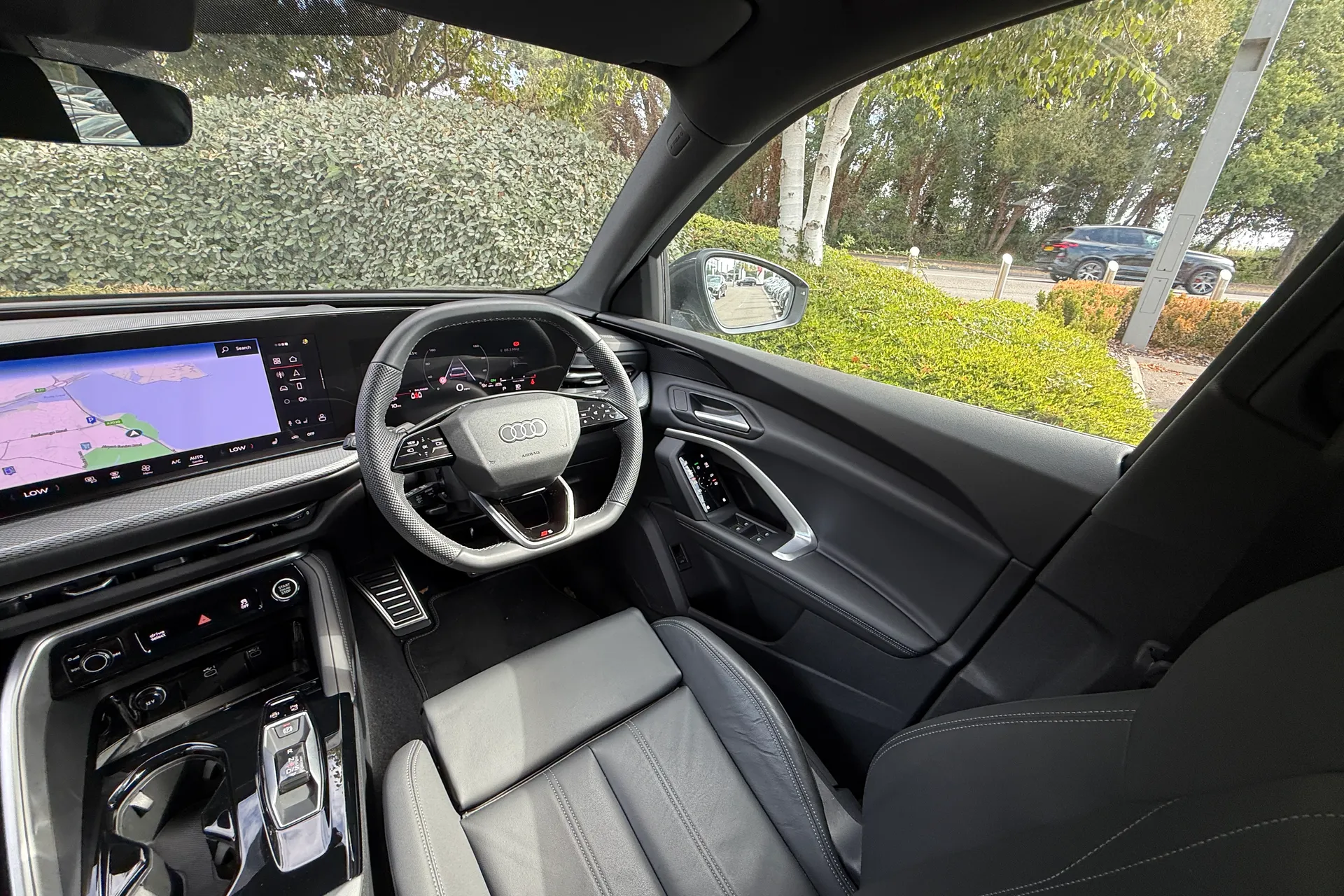 Audi Q5 thumbnail image number 50