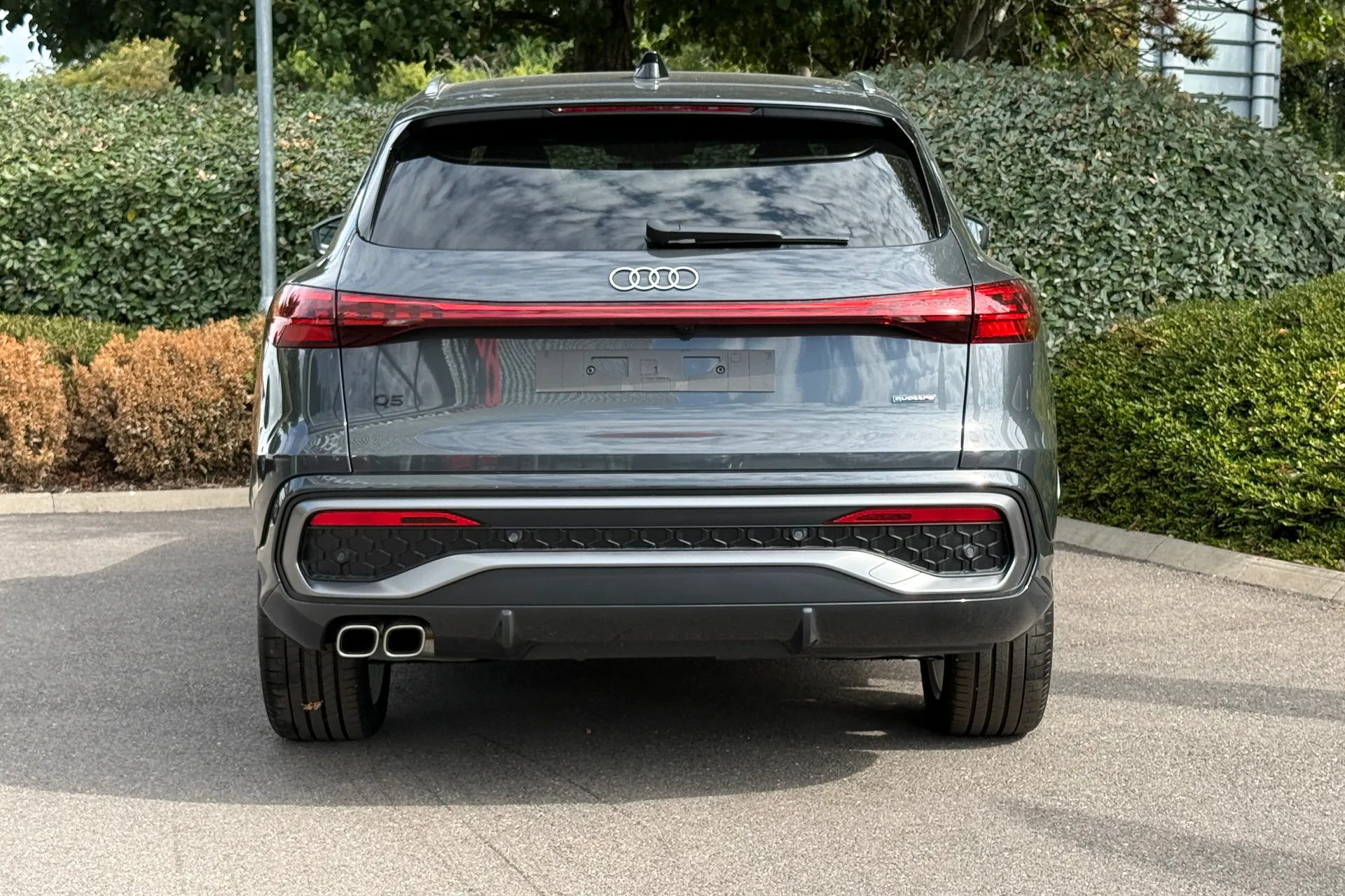 Audi Q5 thumbnail image number 9
