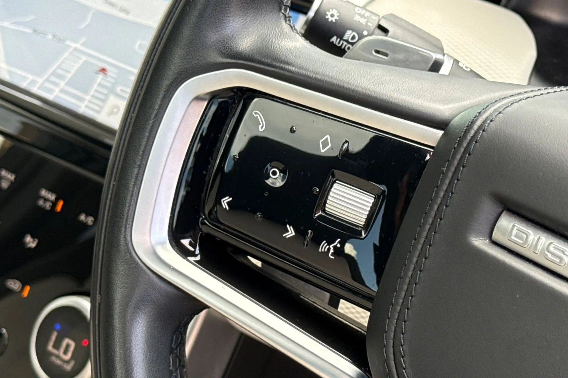 LAND ROVER DISCOVERY SPORT thumbnail image number 44