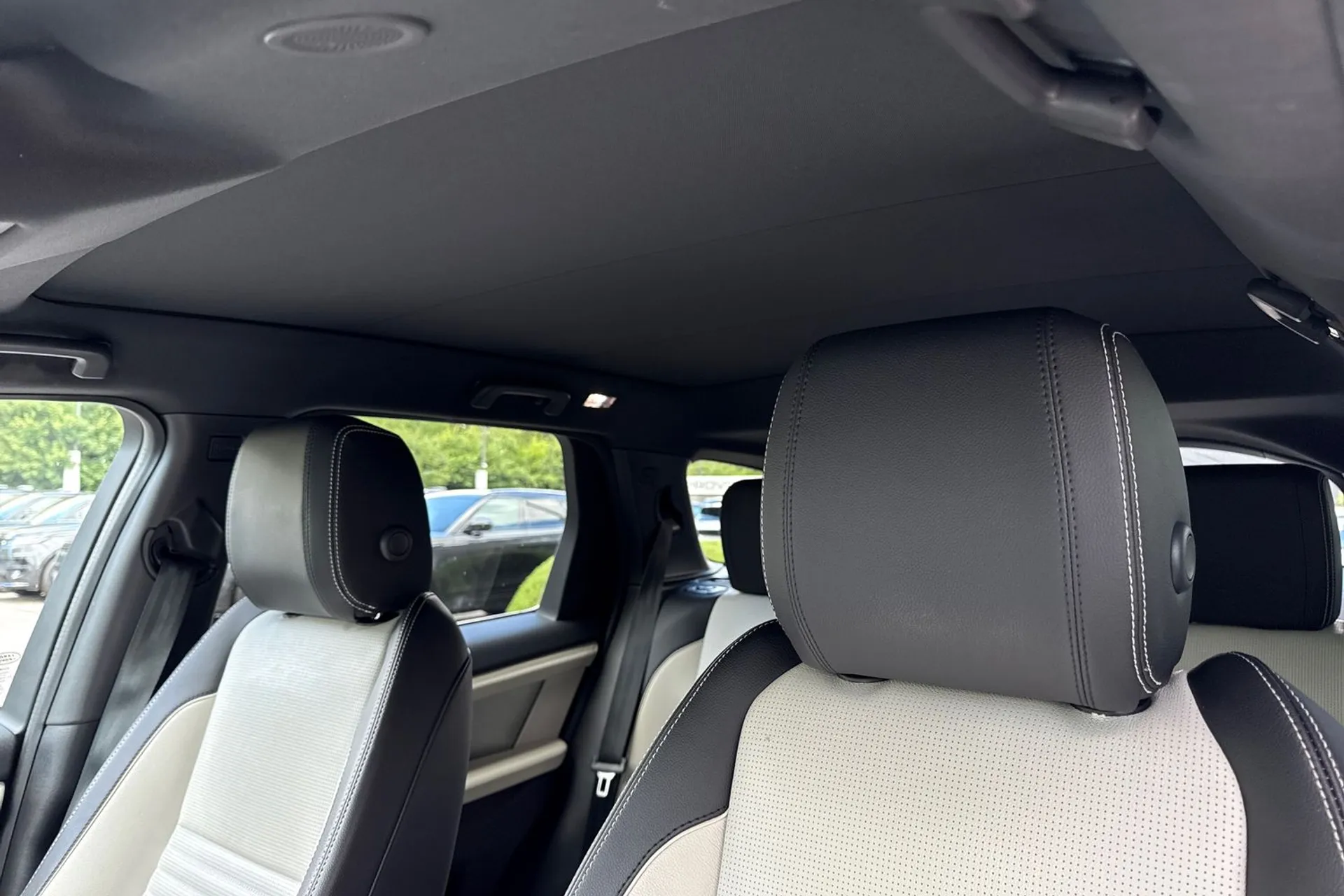 LAND ROVER DISCOVERY SPORT thumbnail image number 5