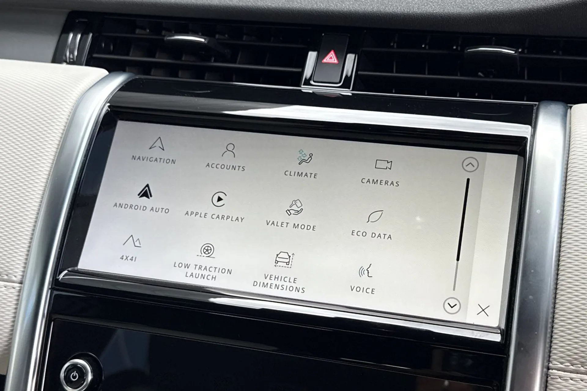 LAND ROVER DISCOVERY SPORT thumbnail image number 25