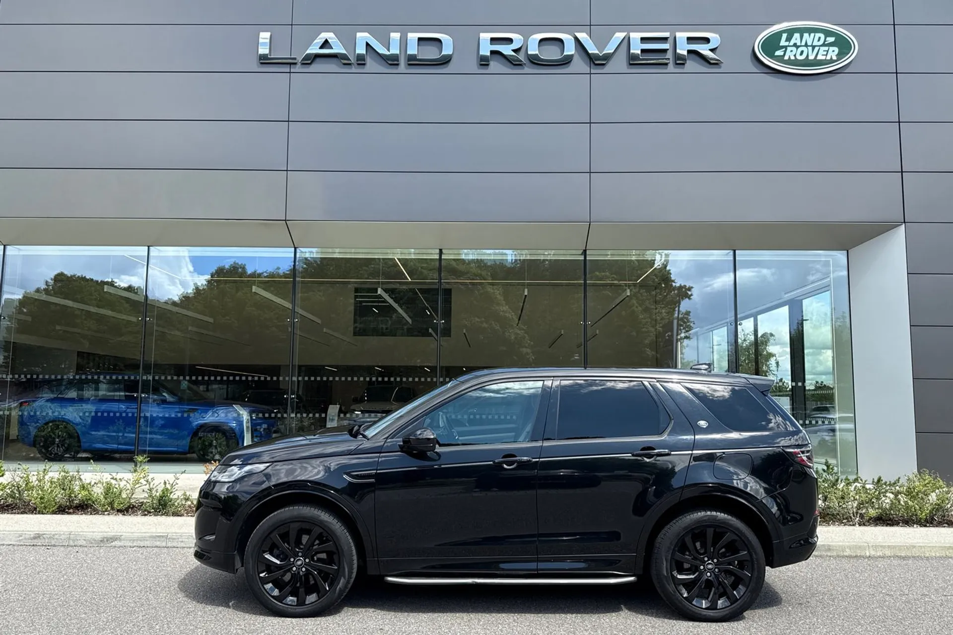 LAND ROVER DISCOVERY SPORT thumbnail image number 10
