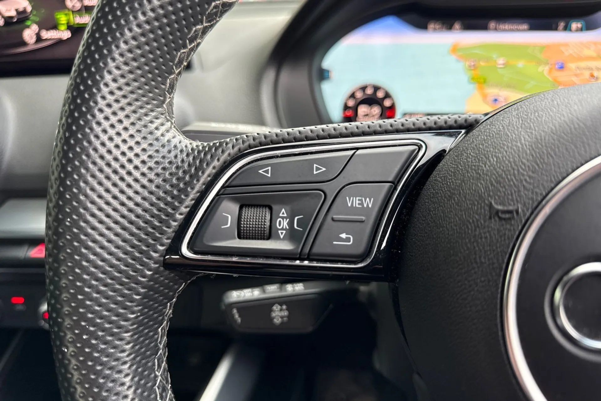 Audi Q2 thumbnail image number 39