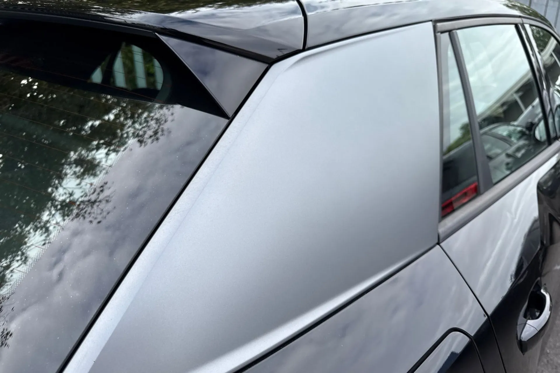 Audi Q2 thumbnail image number 15