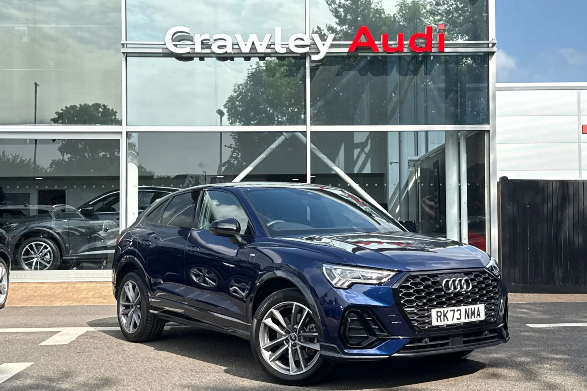 Audi Q3 focused image