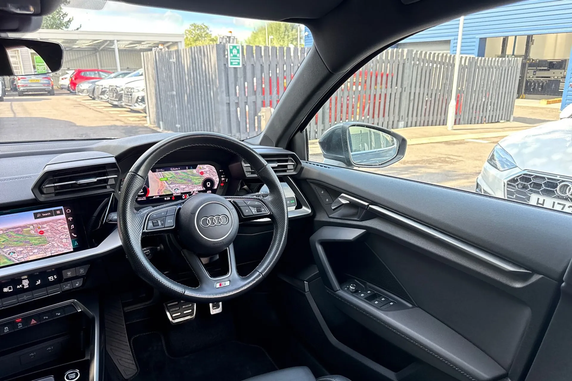 Audi A3 thumbnail image number 38