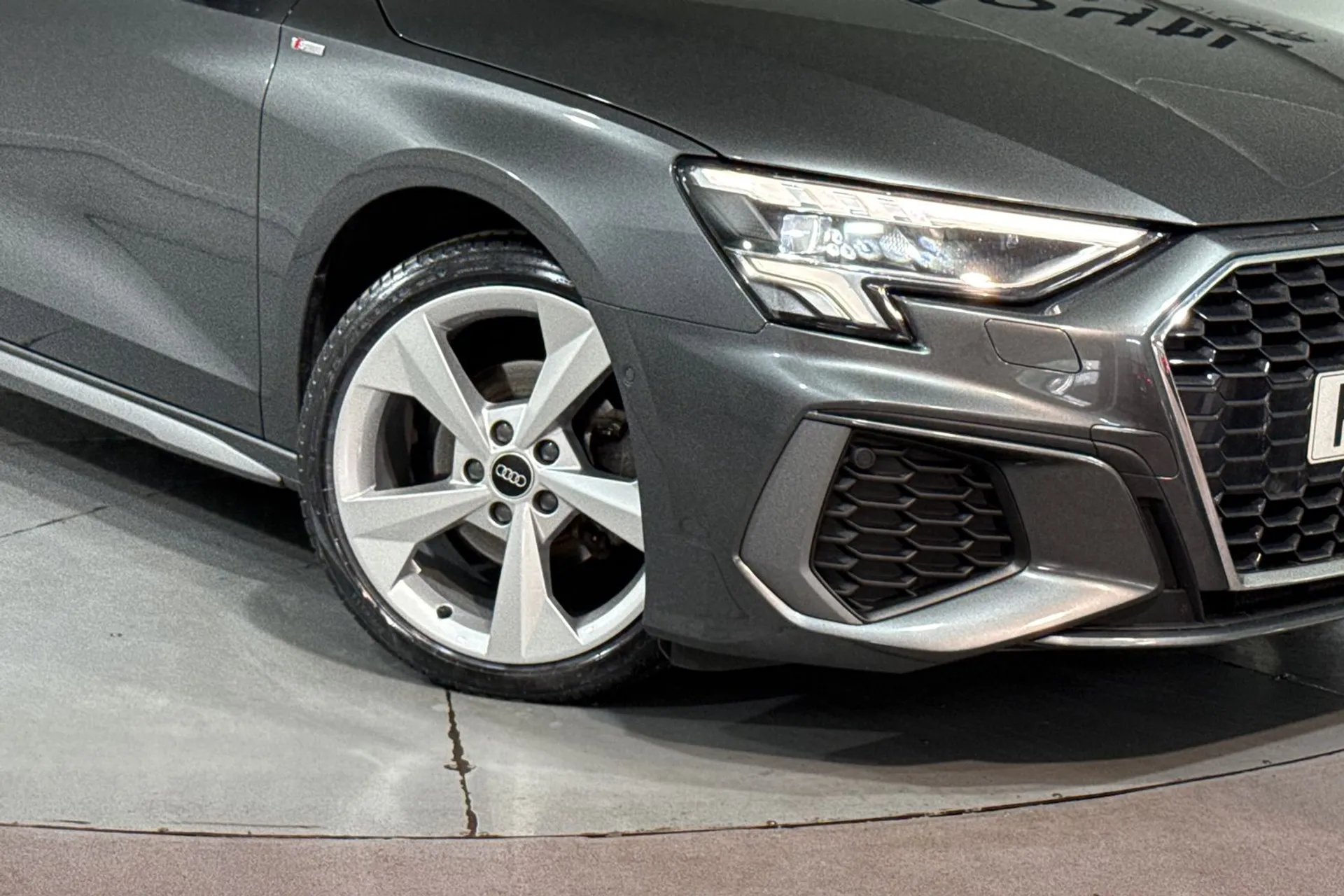 Audi A3 thumbnail image number 10