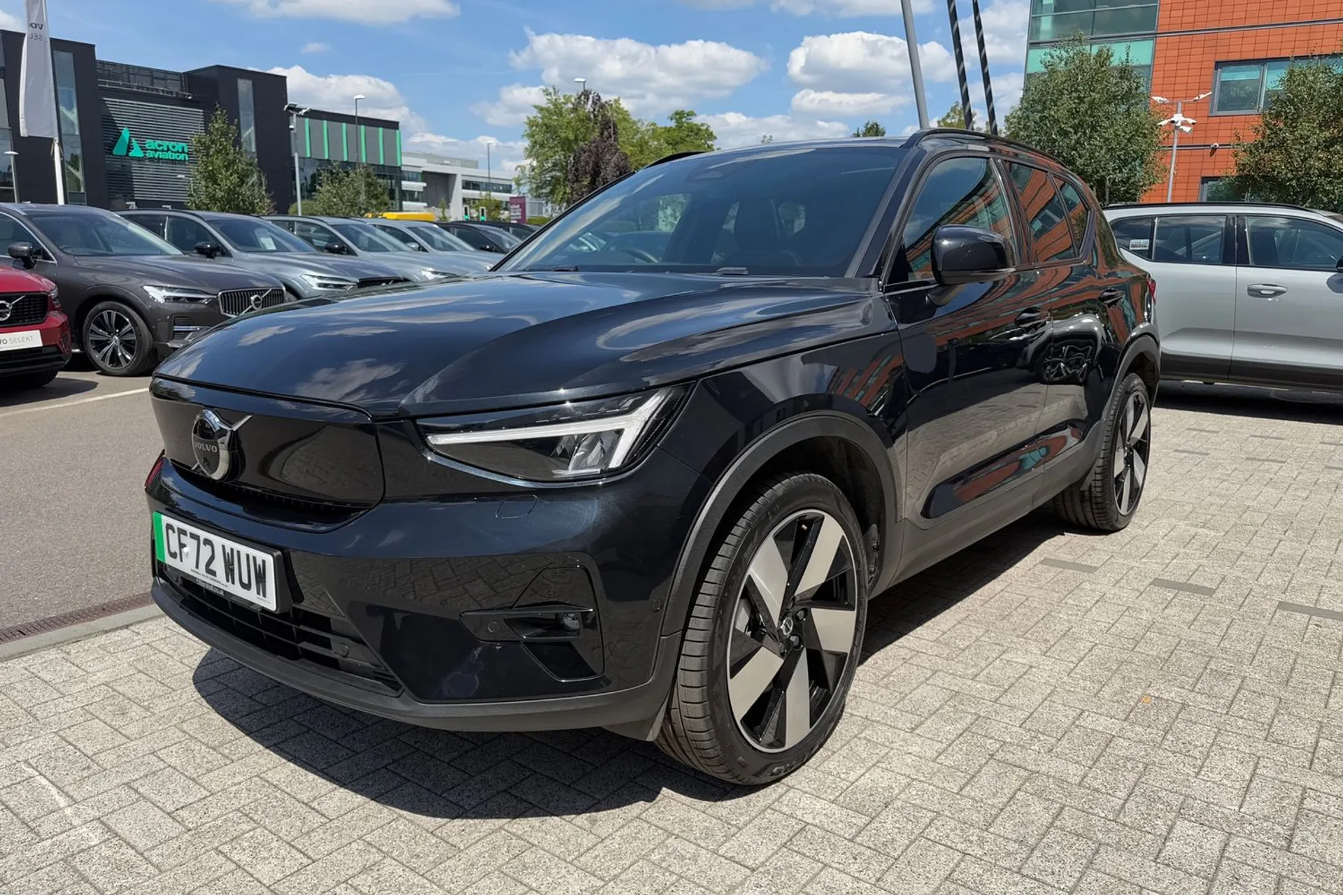 Volvo XC40 thumbnail image number 11
