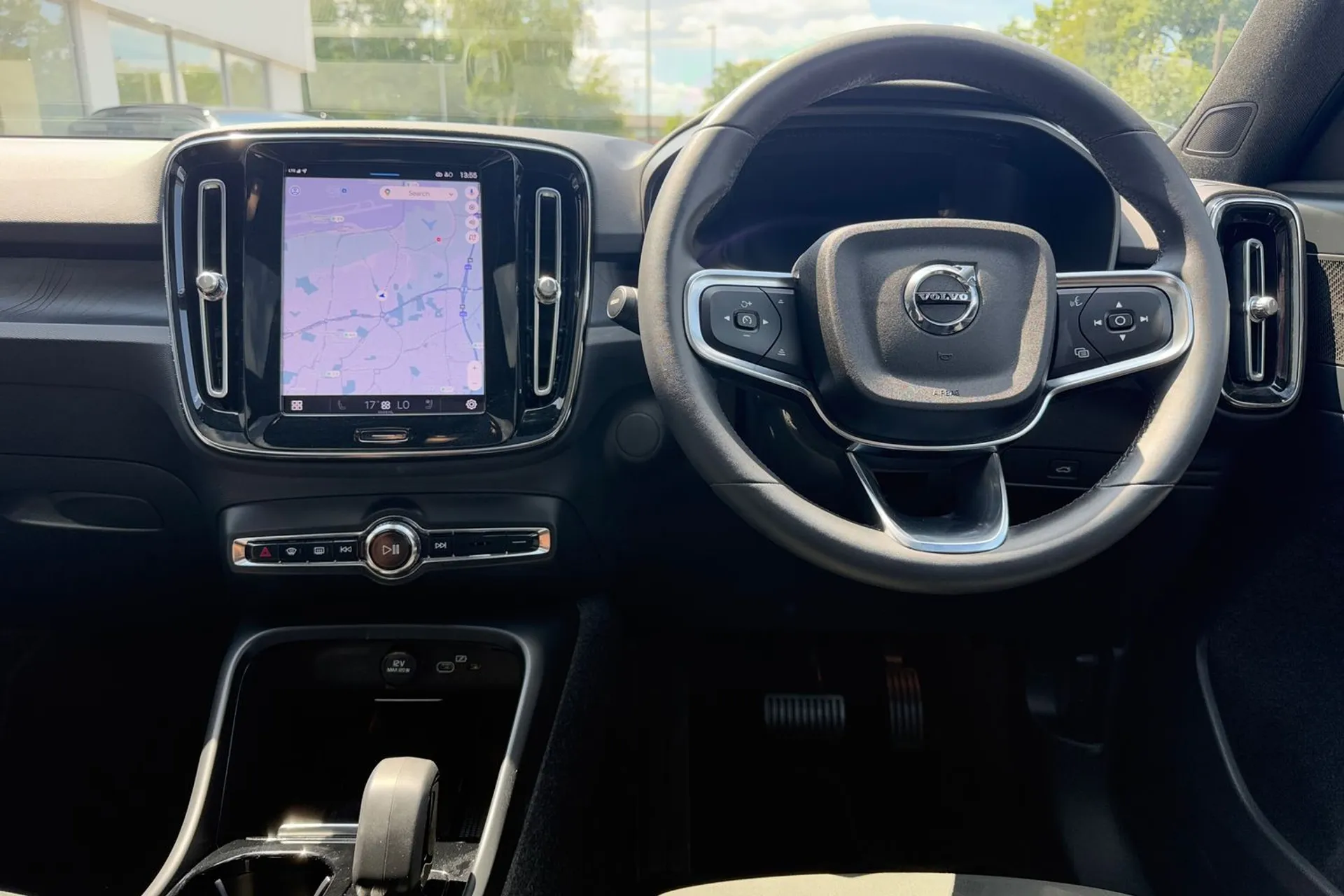 Volvo XC40 thumbnail image number 33