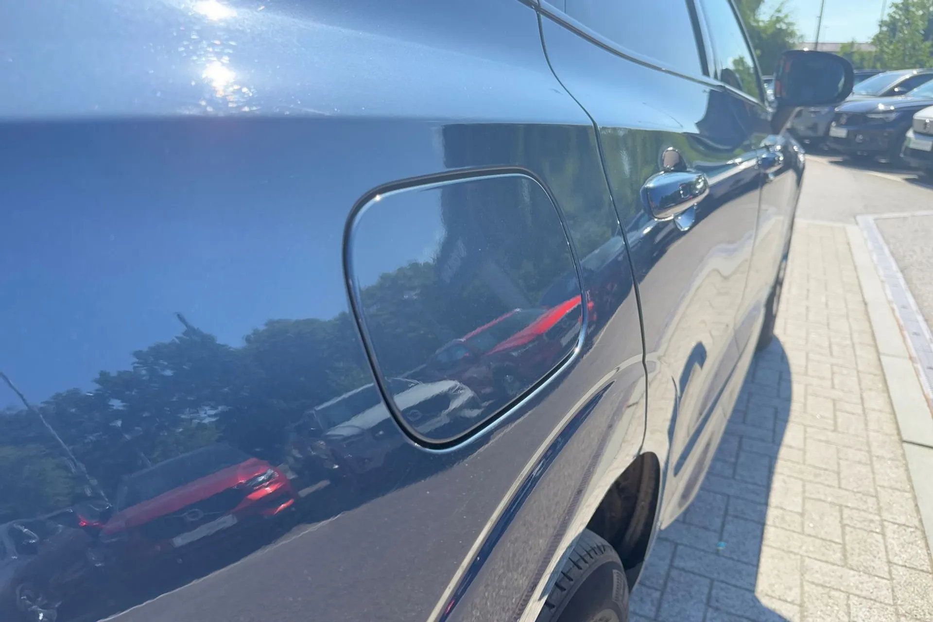 Volvo XC60 thumbnail image number 18