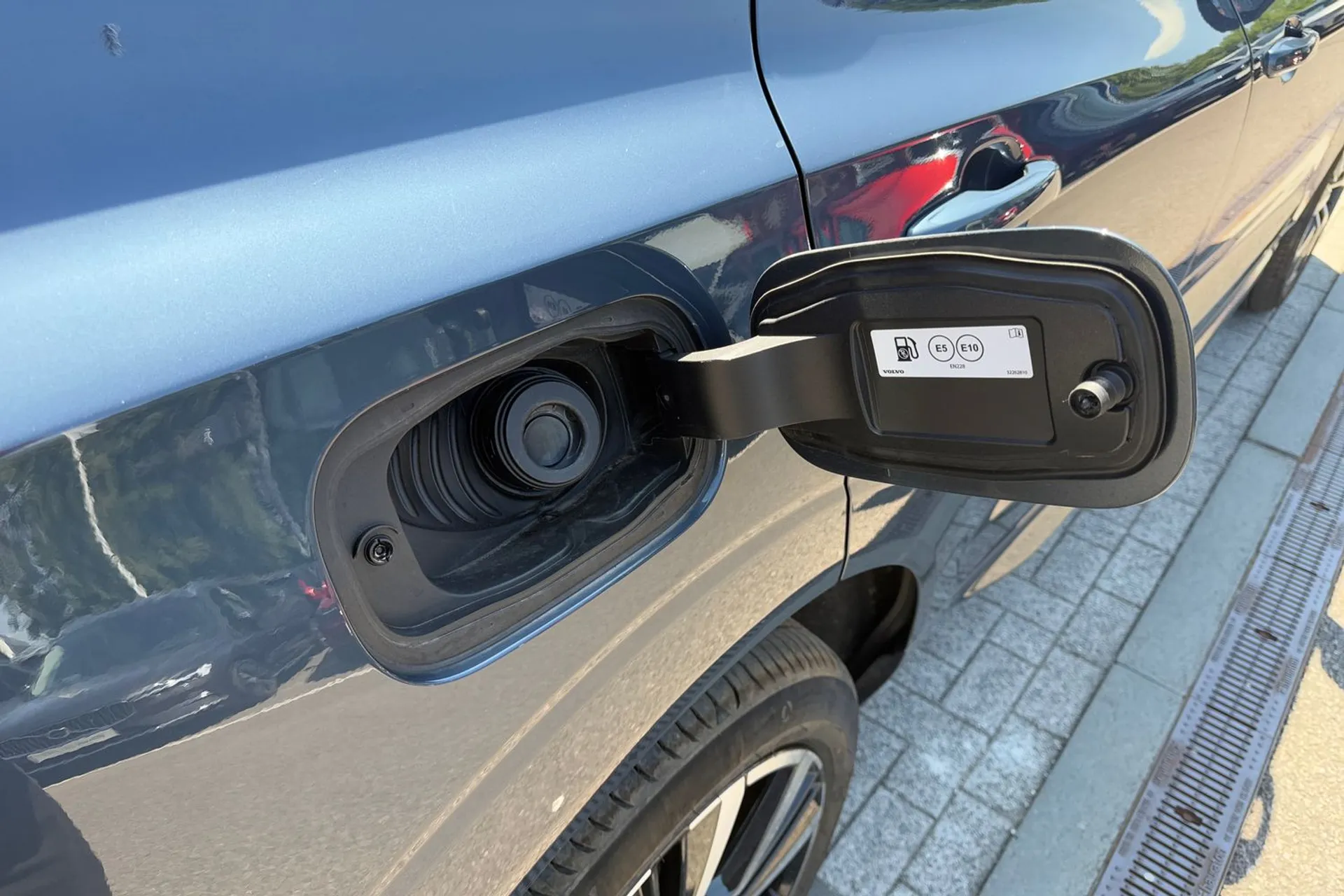 Volvo XC60 thumbnail image number 18