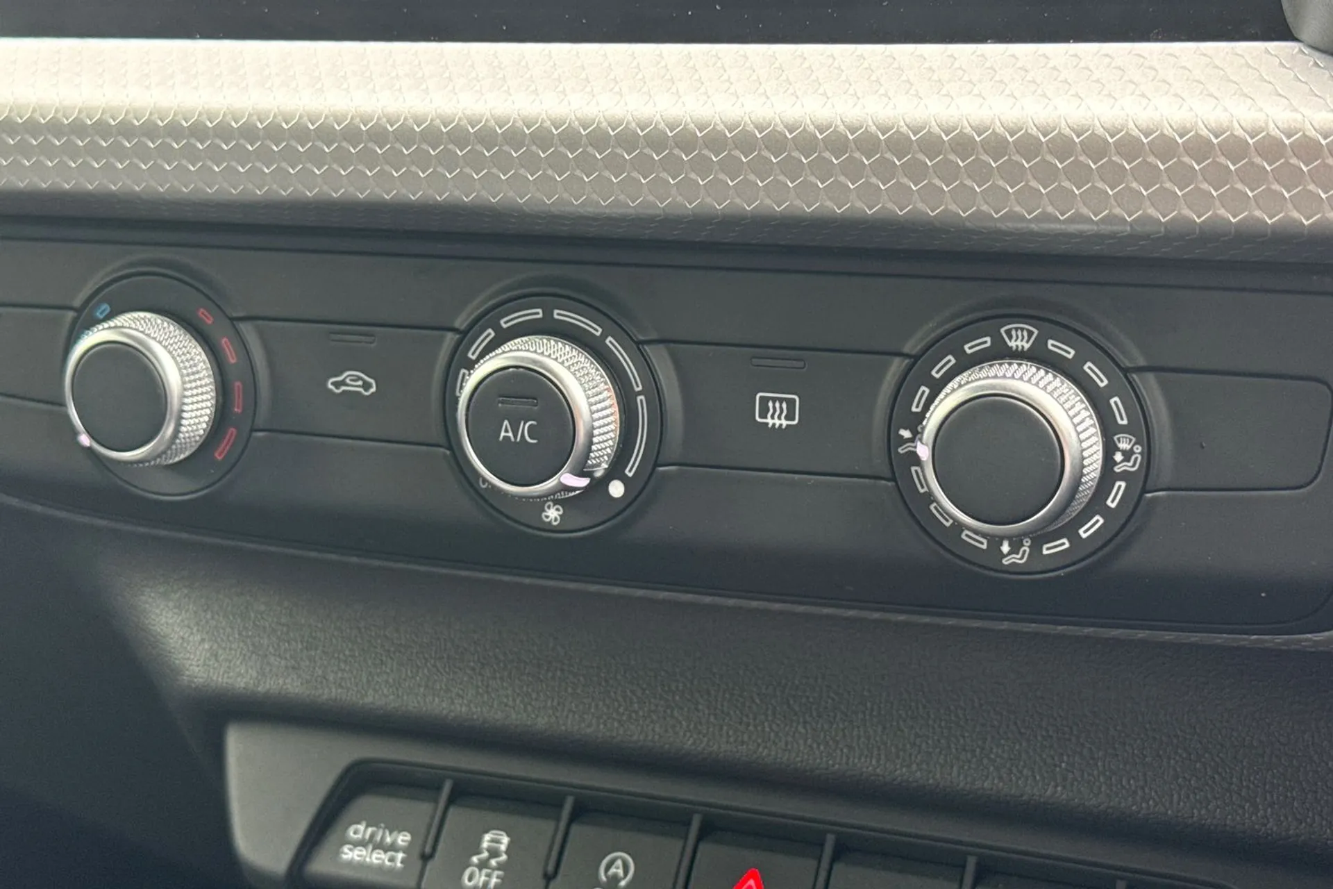 Audi A1 thumbnail image number 38