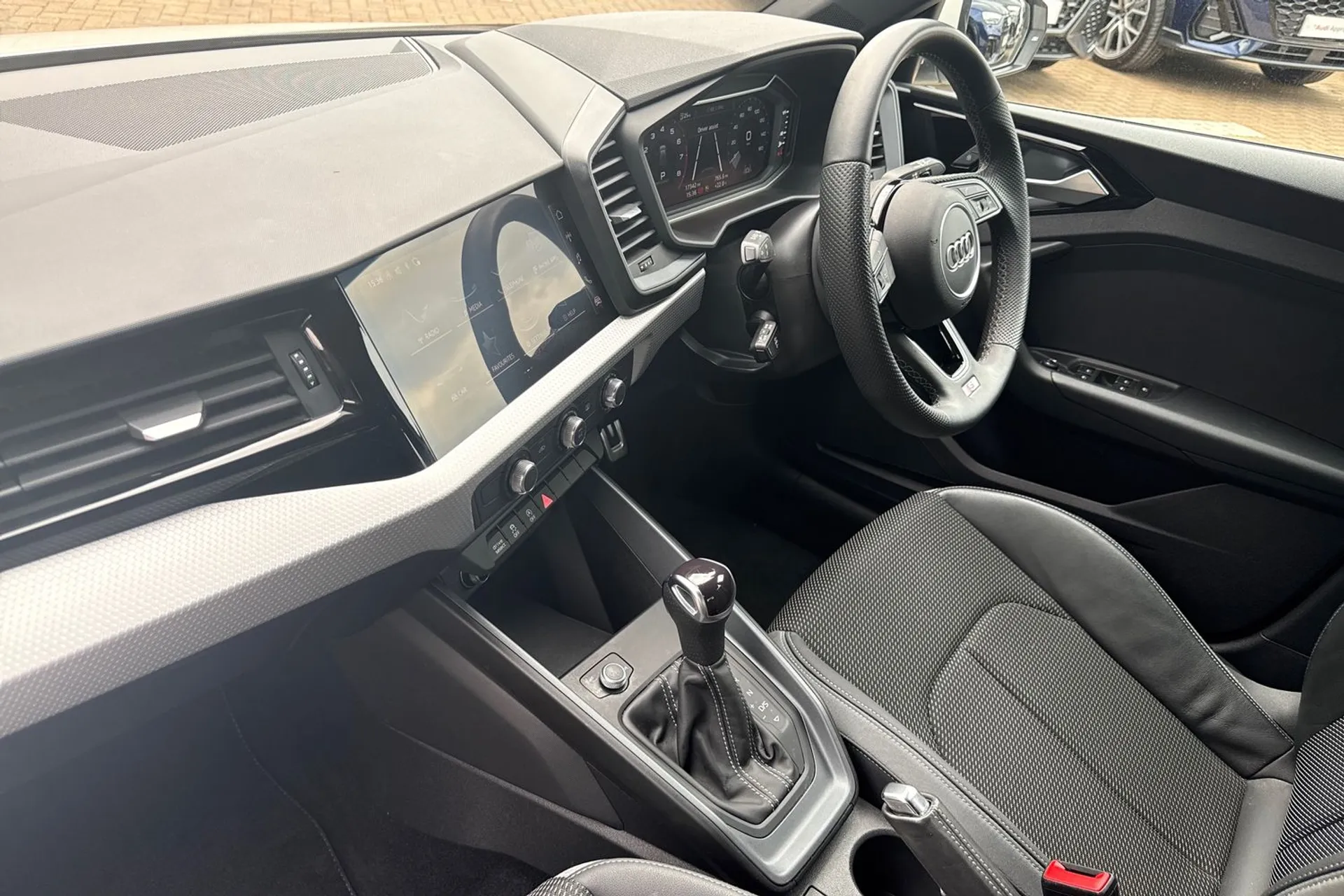 Audi A1 thumbnail image number 26