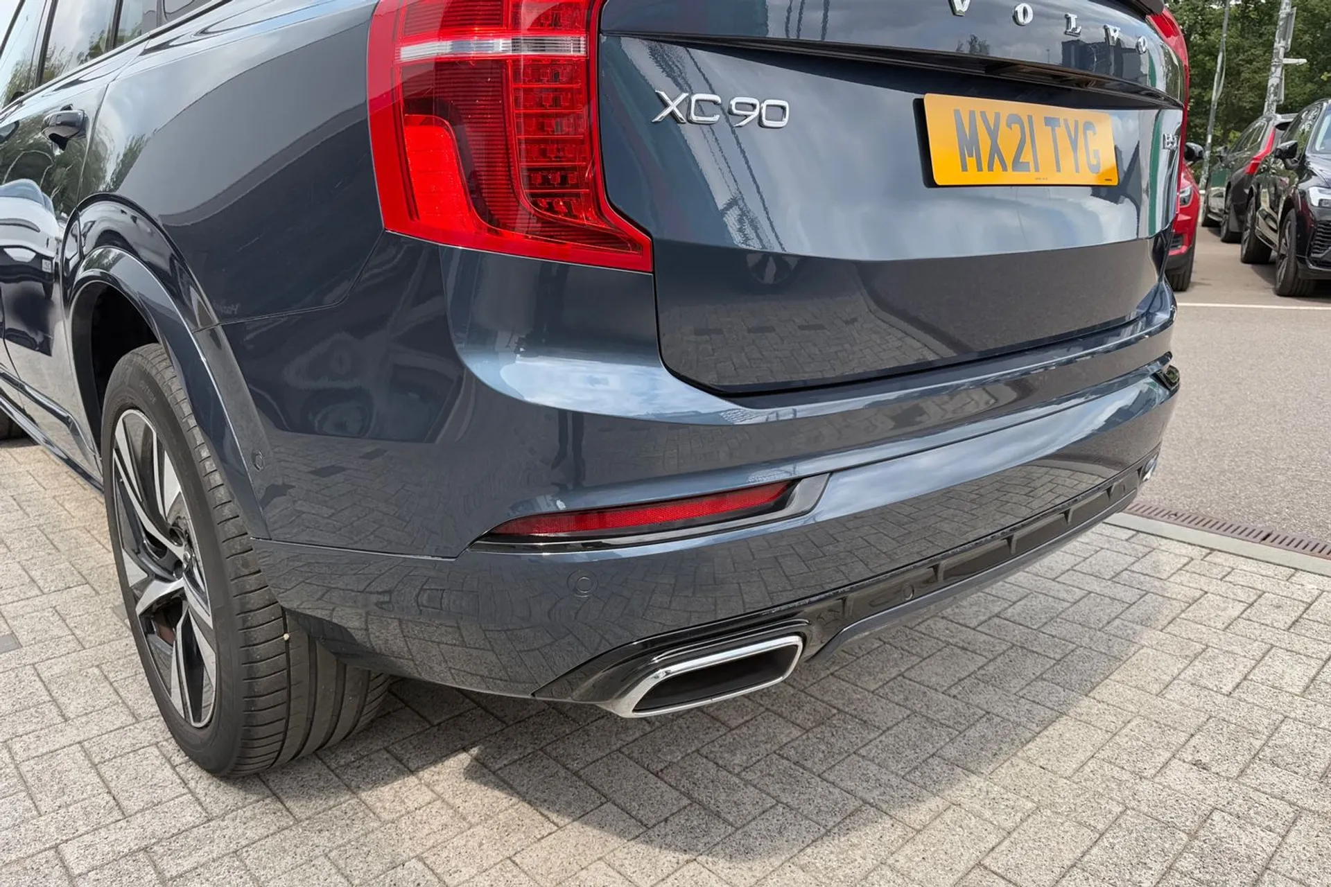 Volvo XC90 thumbnail image number 19