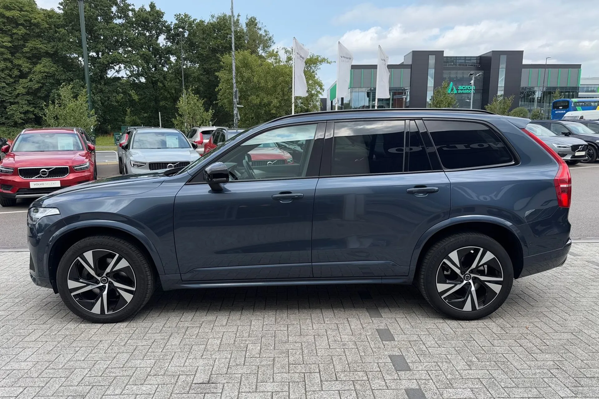 Volvo XC90 thumbnail image number 12