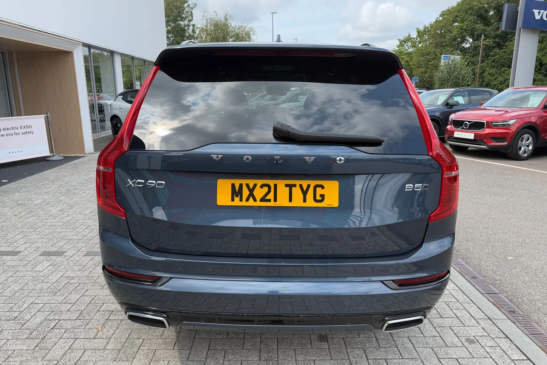Volvo XC90 thumbnail image number 10