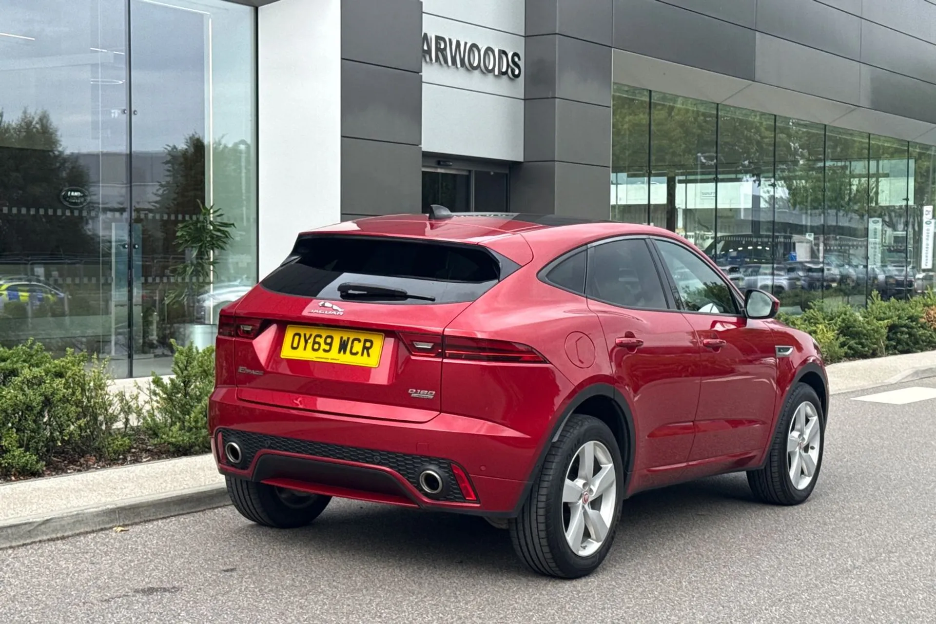 Jaguar E-PACE thumbnail image number 10
