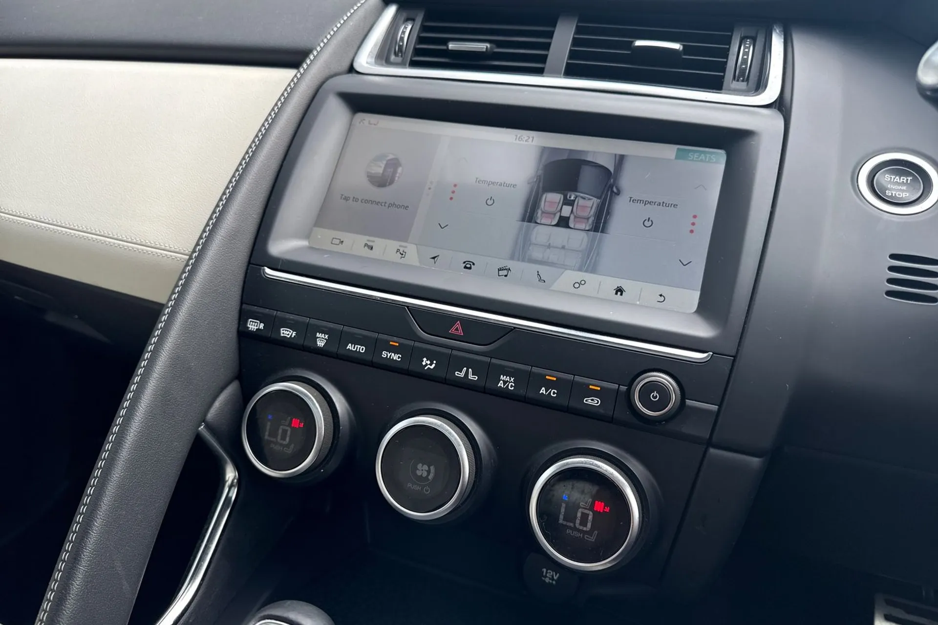 Jaguar E-PACE thumbnail image number 48