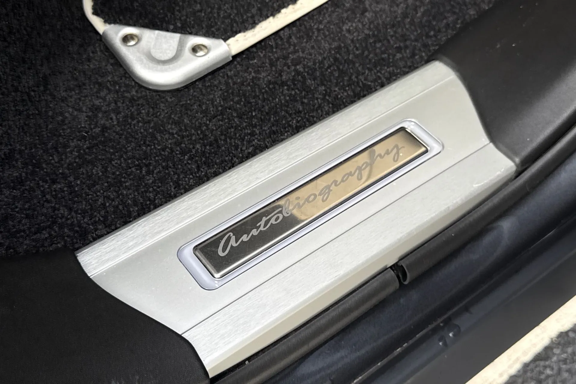 LAND ROVER RANGE ROVER thumbnail image number 54