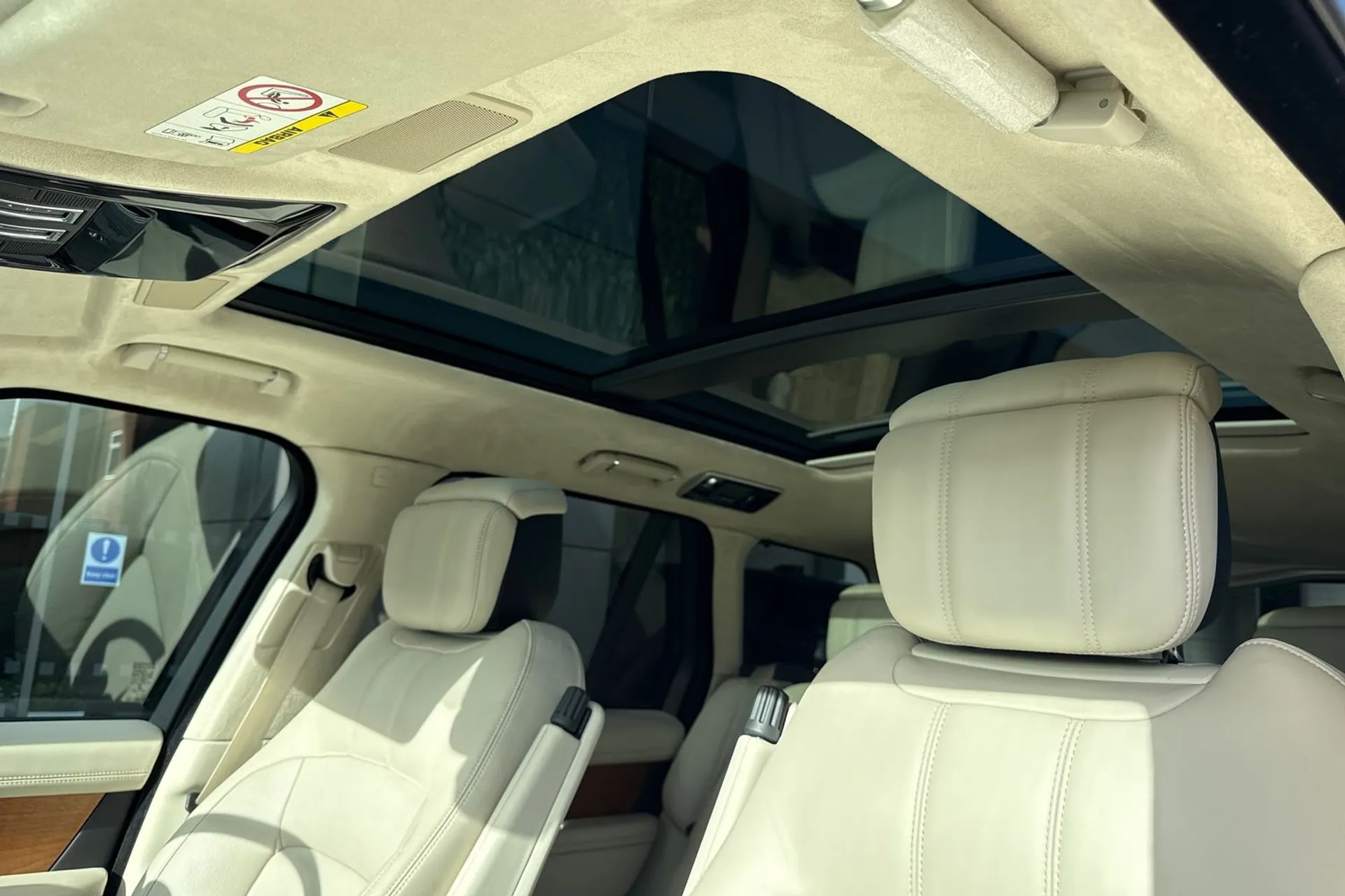 LAND ROVER RANGE ROVER thumbnail image number 52