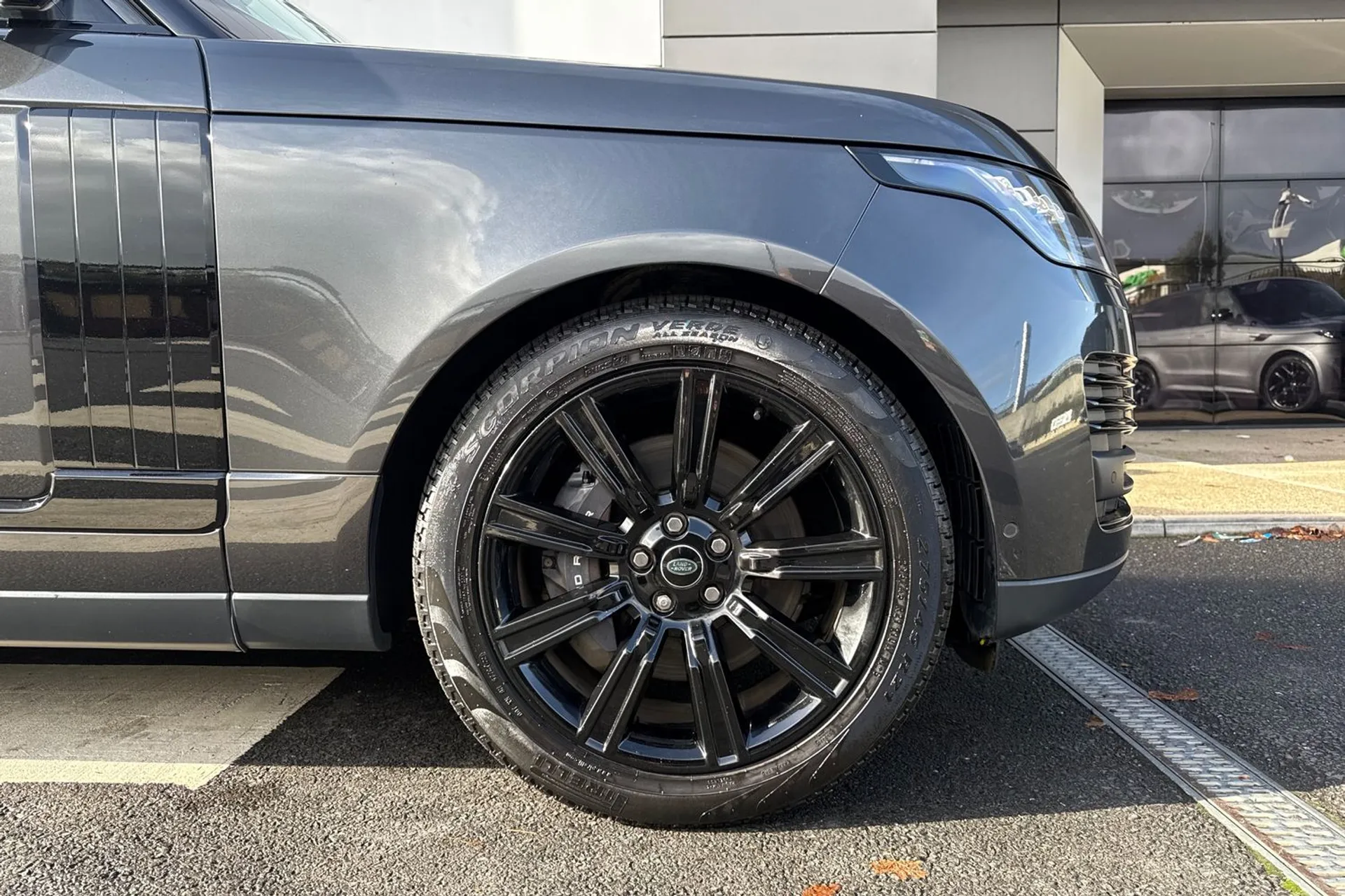 LAND ROVER RANGE ROVER thumbnail image number 22