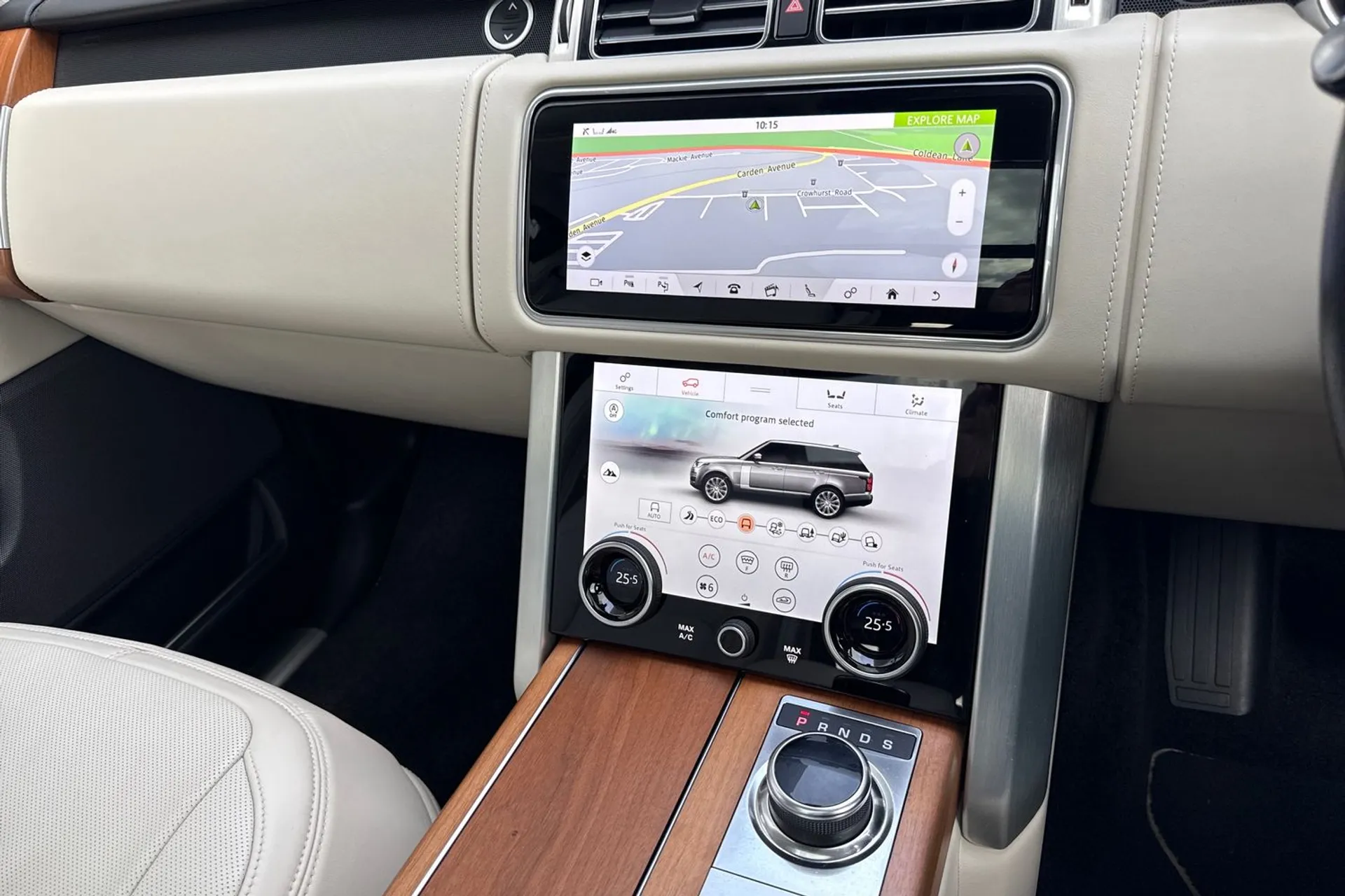 LAND ROVER RANGE ROVER thumbnail image number 27