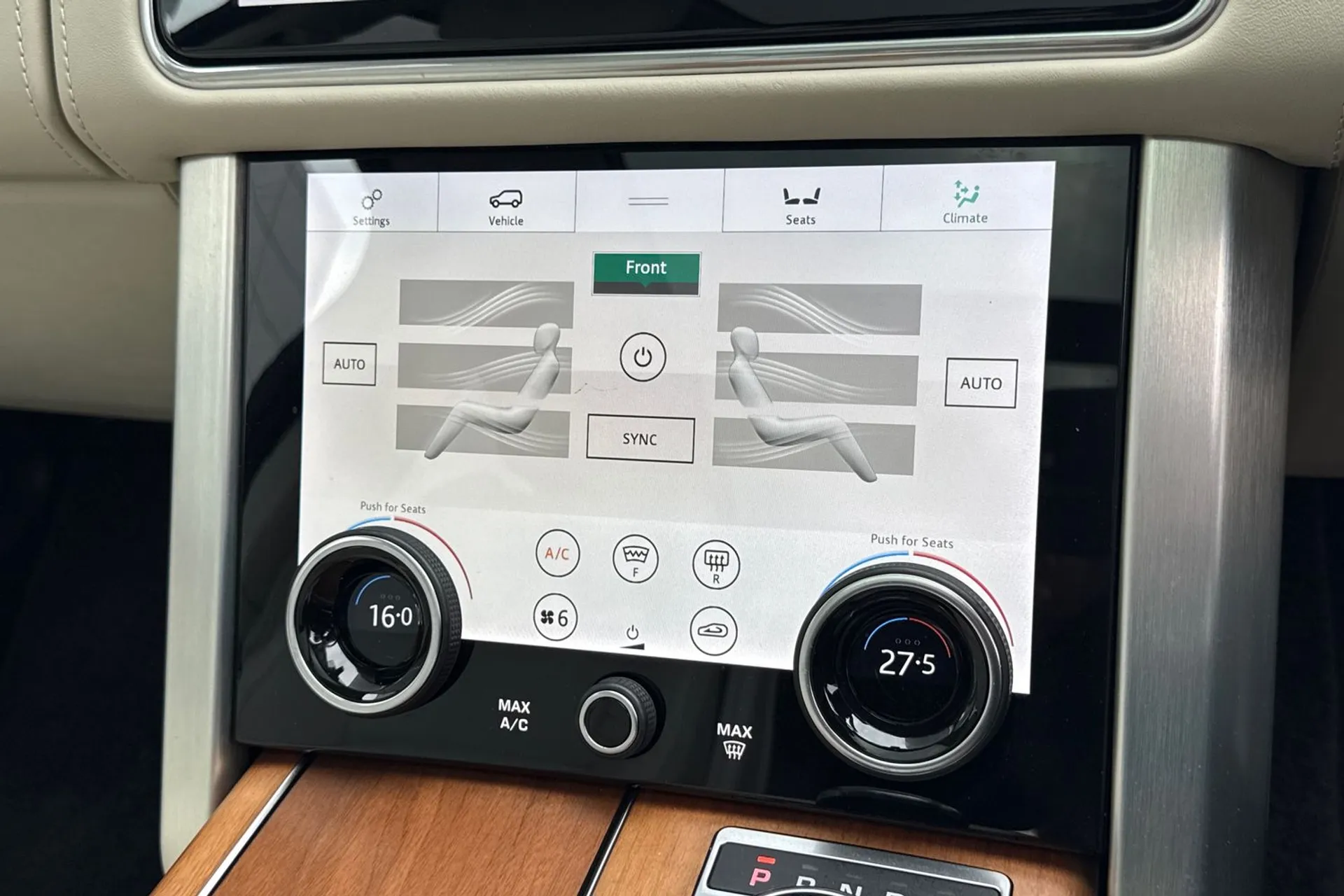 LAND ROVER RANGE ROVER thumbnail image number 60